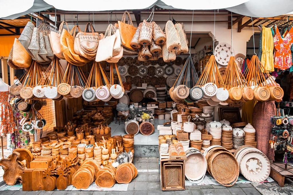 Art Market