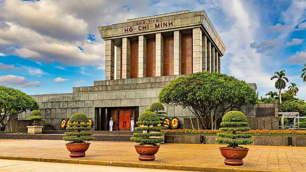 Siem Reap – Hanoi