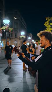 Belgrad’da, “Sözlerimi Geri Alamam” eşliğinde… 🎶✨ Ama bu yolculuk için tek bir cümle var: Erteleme. Çünkü Eyobus’ta bir tur satın almıyorsun, bir yaz planlıyorsun. Programı net, akışı güçlü, enerjisi yüksek bir deneyim. 🚌🔥 2026 yazında yine yoldayız. Sen sadece hangi grupta olacağına karar ver. ✔️ Güçlü organizasyon ✔️ Akışlı ve tempolu rota ✔️ Vize reddi durumunda kesintisiz iade 🗓 2026 YAZ TAKVİMİ Eyobus-66 → 23 Haziran → 11 Temmuz Eyobus-67 → 14 Temmuz → 1 Ağustos Eyobus-68 → 4 Ağustos → 22 Ağustos Eyobus-69 → 26 Ağustos → 13 Eylül ⏳ Peşin ödeme indirimi sınırlı süreli. 📈 Kategoriler doldukça fiyat artışı kaçınılmaz. Kararını şimdi ver. Sonra sadece yola odaklan. 🌍✨